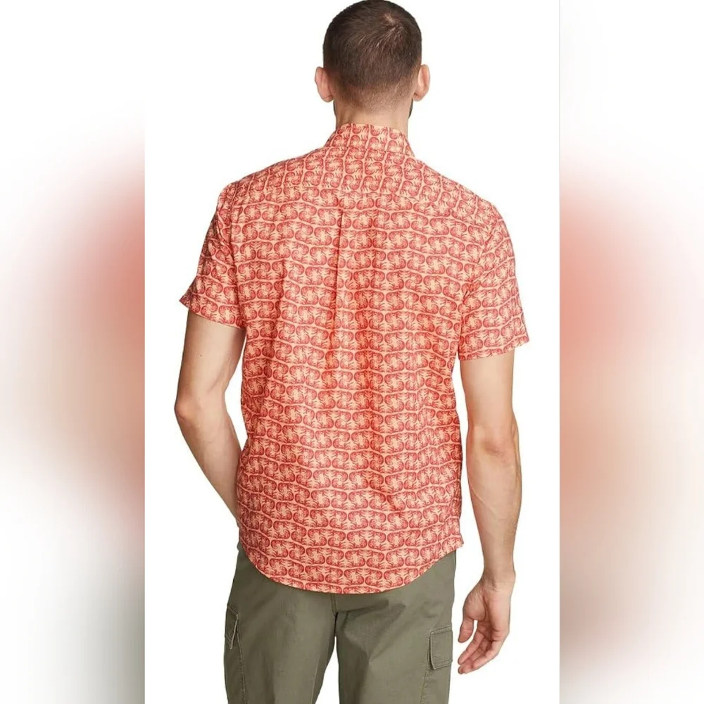 NWT - Eddie Bauer Mens Classic Short Sleeve Baja Shirt – Fox Print – Size M - Picture 2 of 16